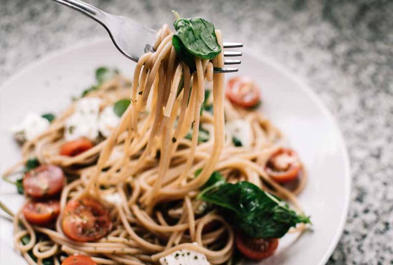 Pizzeria Damas Pasta mit Tomaten und Balisikum